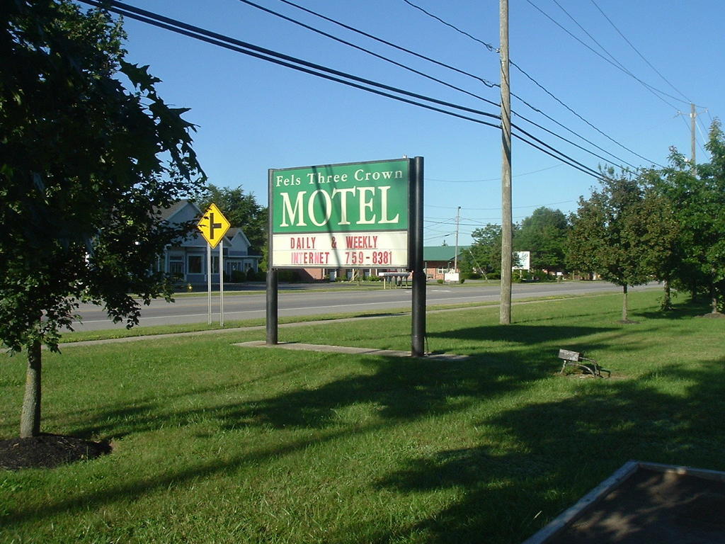 Fels Three Crown Motel Clarence Экстерьер фото