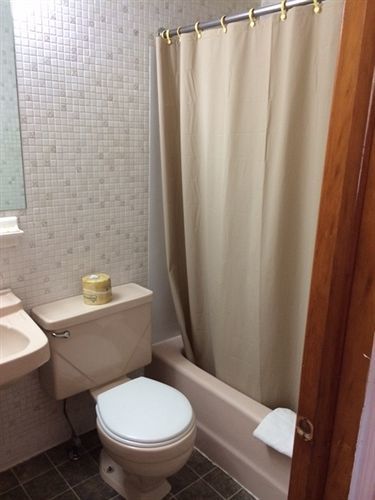 Fels Three Crown Motel Clarence Экстерьер фото